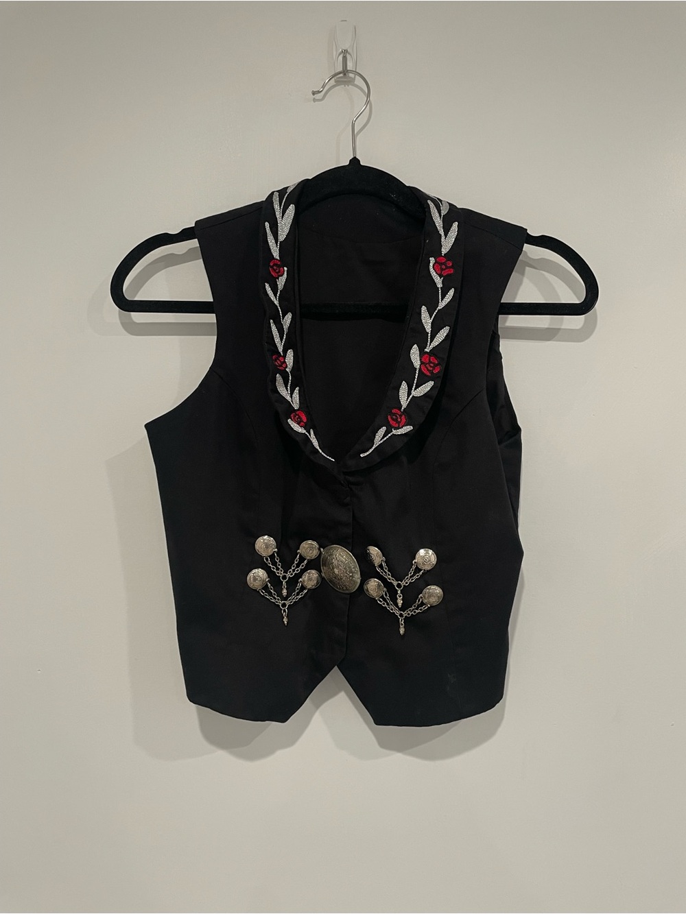 VINTAGE Floral Vest With Chain Detailing